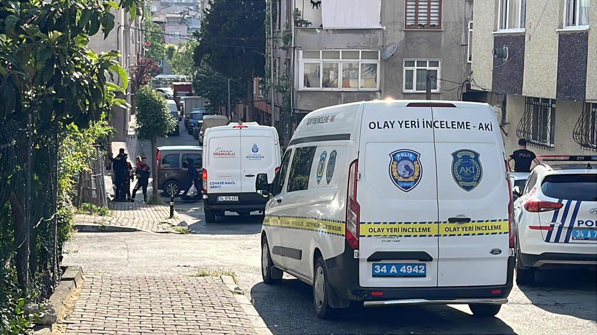Bağcılar’da boşanma aşamasındaki eşini silahla yaralayan koca intihar etti