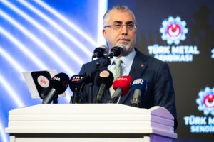 ANKARA (AA) – Çalışma ve Sosyal Güvenlik Bakanı Vedat Işıkhan,