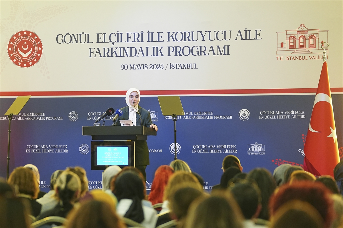 Bakan Göktaş, “Gönül Elçileri ile Koruyucu Aile Farkındalık Programı”nda konuştu: