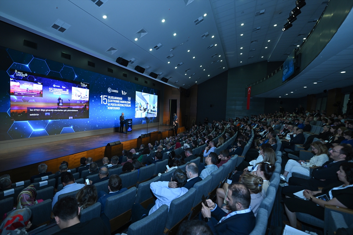 Bakan Uraloğlu, “15. Uluslararası Elektronik Haberleşme ve Posta Düzenleyicileri Konferansı”nda konuştu: