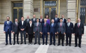 ESKİŞEHİR (AA) – Ulaştırma ve Altyapı Bakanı Abdulkadir Uraloğlu, "Lojistik