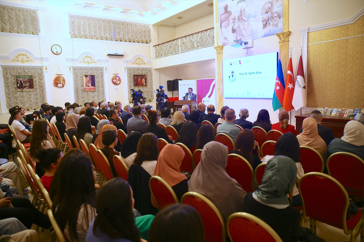 Bakü'de “Çağdaş Zamanda Aile Değerlerimiz” konferansı düzenlendi