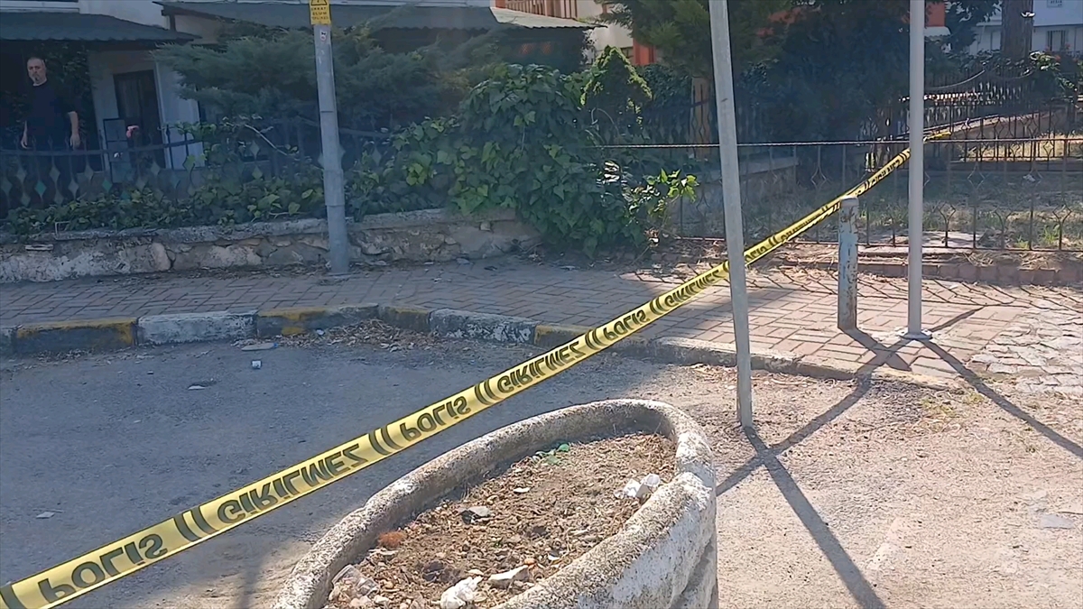 Balıkesir'de 22 yaşındaki kadın, erkek arkadaşı tarafından öldürüldü