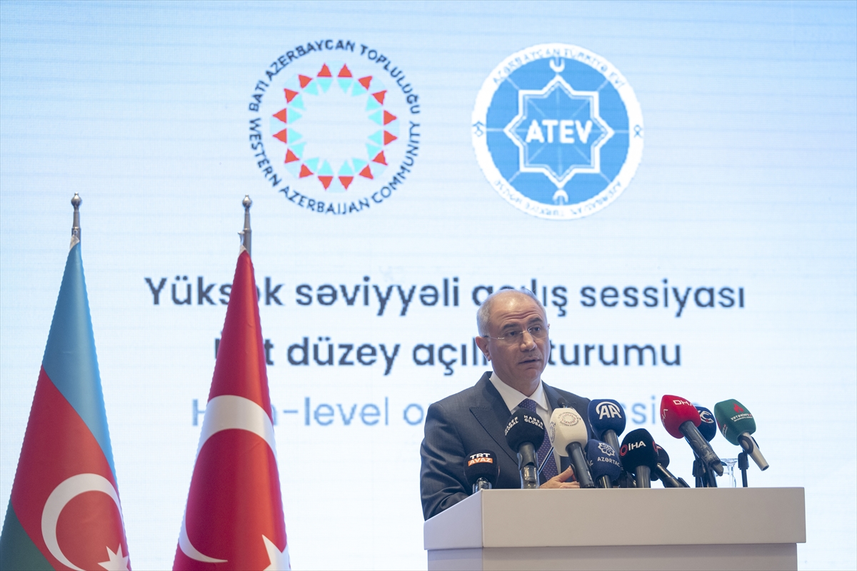 AK Parti Genel Başkanvekili Ala, Batı Azerbaycan'a Geri Dönüş Konferansı'nda konuştu: