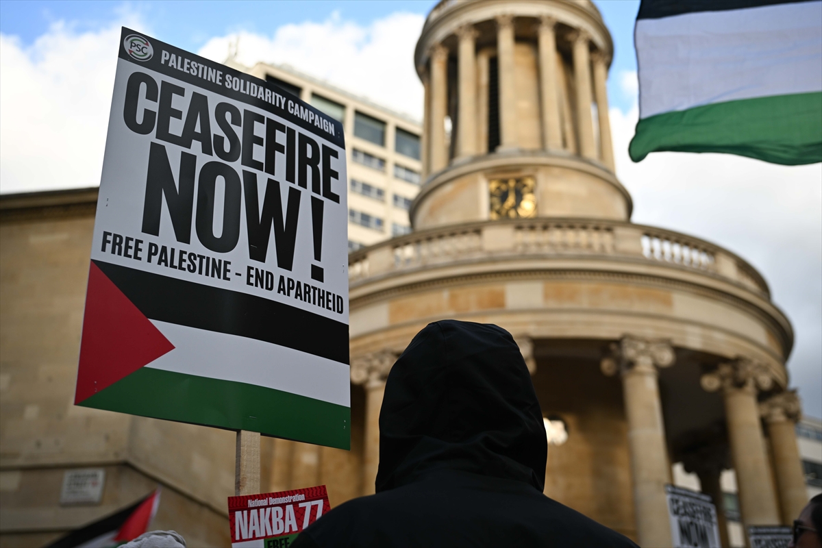 BBC'ye, yayınlarında İsrail'in Gazze soykırımını gizlediği gerekçesiyle protesto