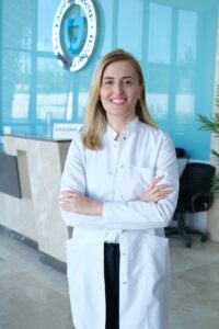 İSTANBUL (AA) – Biruni Üniversitesi Diş Hekimliği Fakültesi Öğretim Üyesi