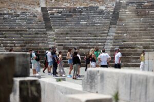 MUĞLA (AA) – Bahamalar bayraklı "Brilliance Of The Seas" isimli