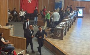 MUĞLA (AA) – Muğla'da, Bodrum Belediyesi'nin olağan meclis toplantısında CHP'li