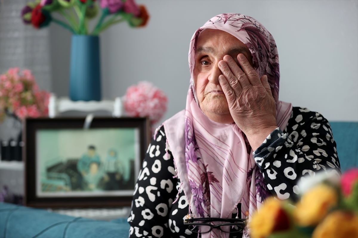 Bulgaristan'daki asimilasyon politikasına direnen Türk anne yaşadıklarını unutamıyor