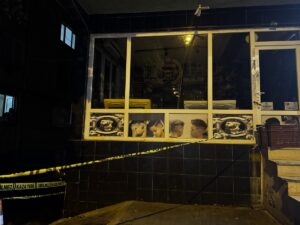 BURSA (AA) – Bursa'nın Osmangazi ilçesinde bir berber dükkanına düzenlenen