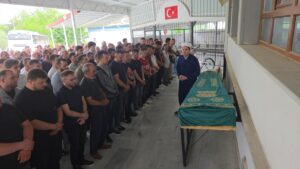 BURSA (AA) – Bursa'nın Orhangazi ilçesinde bir kişi çiftlik evinde