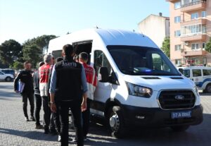 ÇANAKKALE (AA) – Çanakkale'de geçen yıl telefonda kendilerini kamu görevlisi