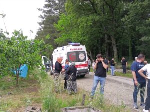 ÇANAKKALE (AA) – Çanakkale'nin Bayramiç ilçesinde iki motosikletin çarpışması sonucu