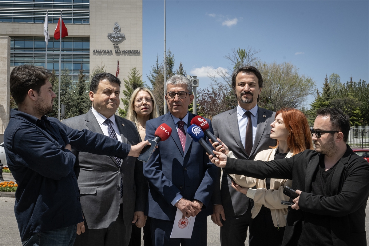 CHP, bazı kanunlar hakkında yürürlüğü durdurma ve iptal istemiyle AYM'ye başvurdu