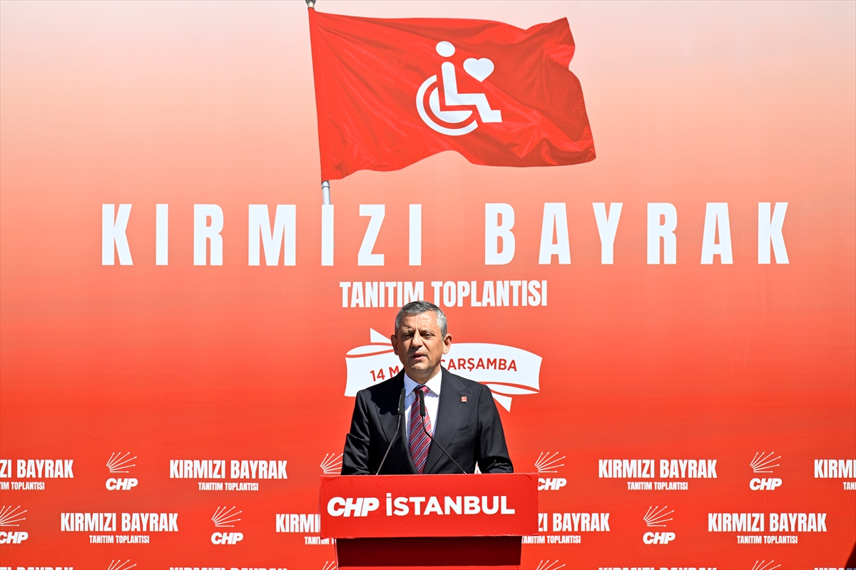 CHP Genel Başkanı Özel, Kırmızı Bayrak Projesi Tanıtım Toplantısı'nda konuştu: