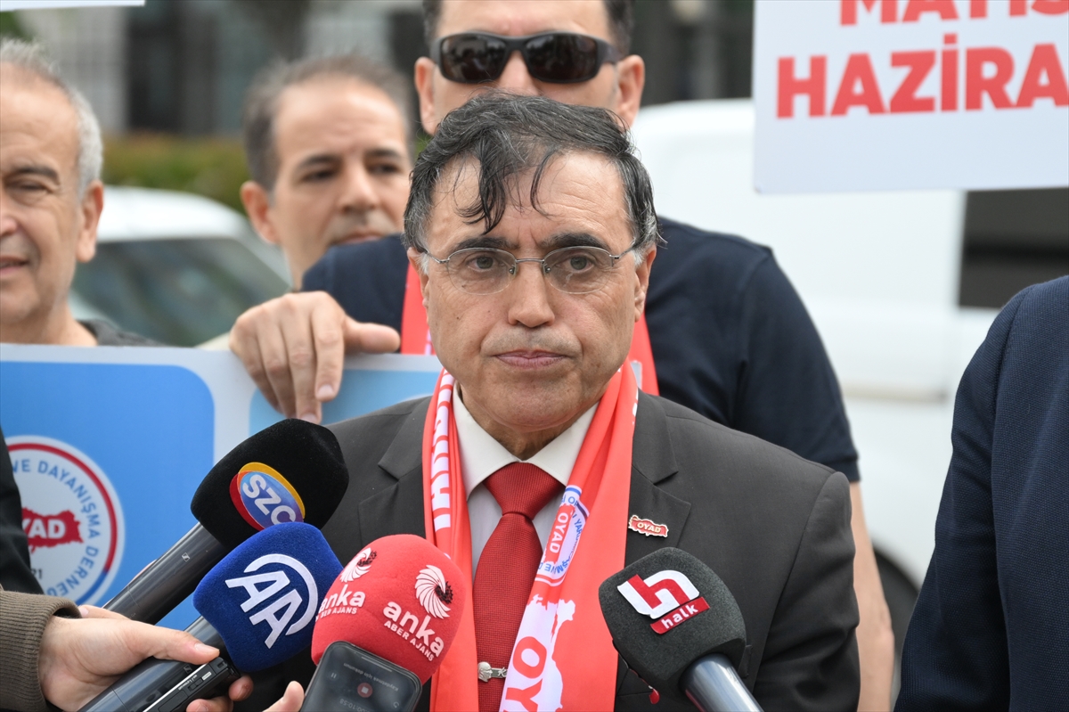CHP'li Bağcıoğlu'ndan OYAK Genel Müdürlüğü önünde açıklama: