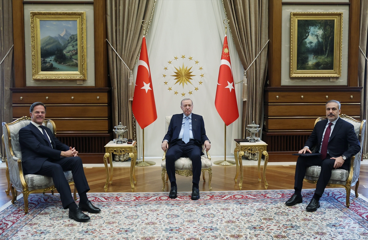 Cumhurbaşkanı Erdoğan, NATO Genel Sekreteri Rutte'yi kabul etti