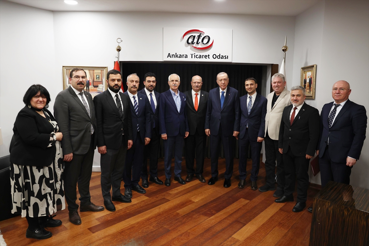 Cumhurbaşkanı Erdoğan'dan ATO'ya ziyaret