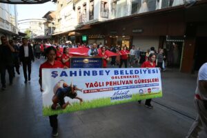 GAZİANTEP (AA) – Türkiye Geleneksel Güreşler Federasyonu bünyesinde gerçekleştirilen CW