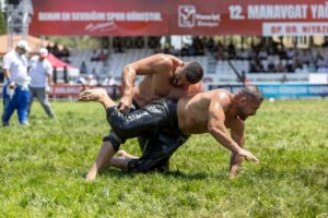 ANTALYA (AA) – Türkiye Geleneksel Güreşler Federasyonu bünyesinde gerçekleştirilen CW