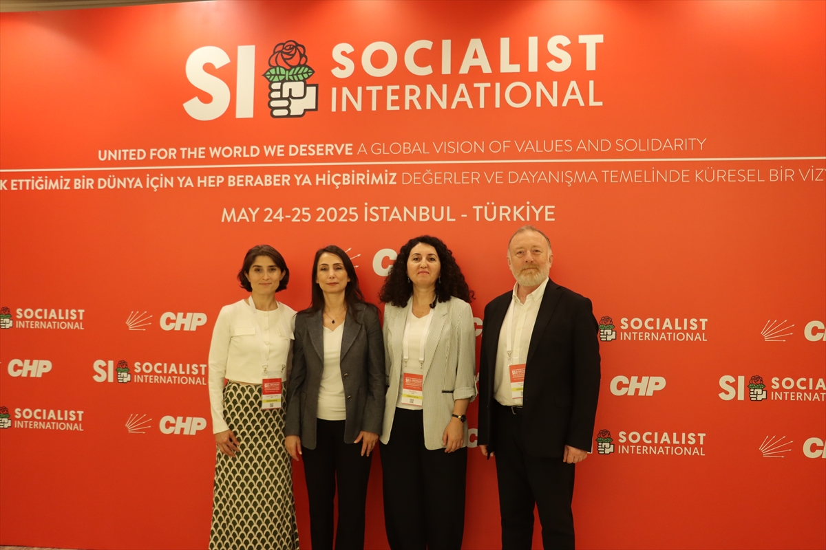 DEM Parti Eş Genel Başkanı Hatimoğulları, Sosyalist Enternasyonal Konsey Toplantısı'na katıldı
