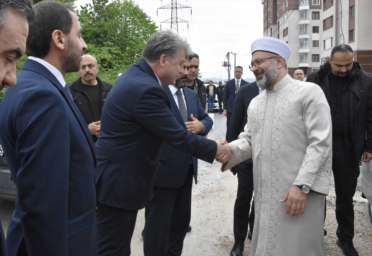 Diyanet İşleri Başkanı Erbaş, Ordu'da Mustafa Yılmaz Bölge Yatılı Kız Kur'an Kursu'nun açılışında konuştu:
