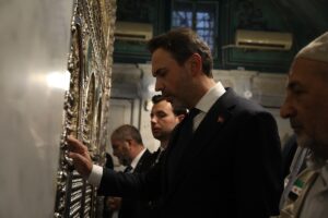 ŞAM (AA) – Enerji ve Tabii Kaynaklar Bakanı Alparslan Bayraktar,