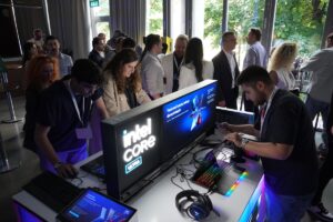 İSTANBUL (AA) – MEDION'un oyun bilgisayarı markası ERAZER, NVIDIA GeForce