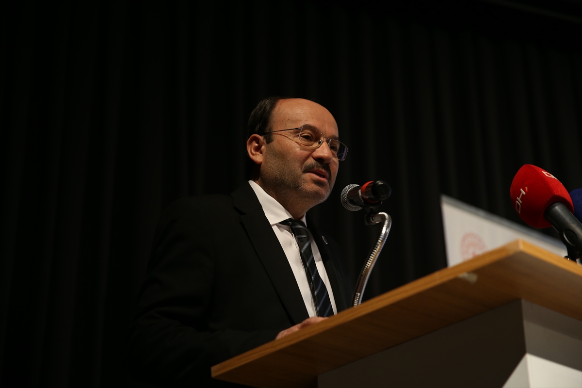 Erzurum'da “Geleceğin Işığı: Çocuk ve Ergen” temalı Psikoloji Zirvesi başladı