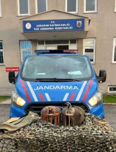 ERZURUM (AA) – Erzurum'un Horasan ilçesinde kaçak avlanan kişiye 13