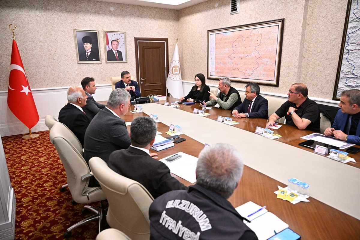 Erzurum'da toprak kaymasının meydana geldiği mahallede yeni önlemler alındı
