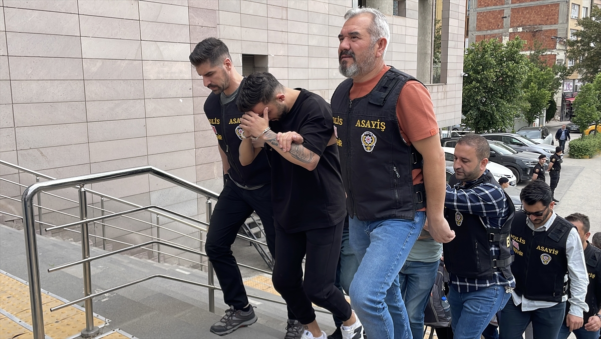 Eskişehir merkezli fuhuş operasyonunda 7 şüpheli yakalandı