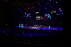 - İki gün sürecek zirve, araştırmacılar, girişimciler, yatırımcılar ve politika