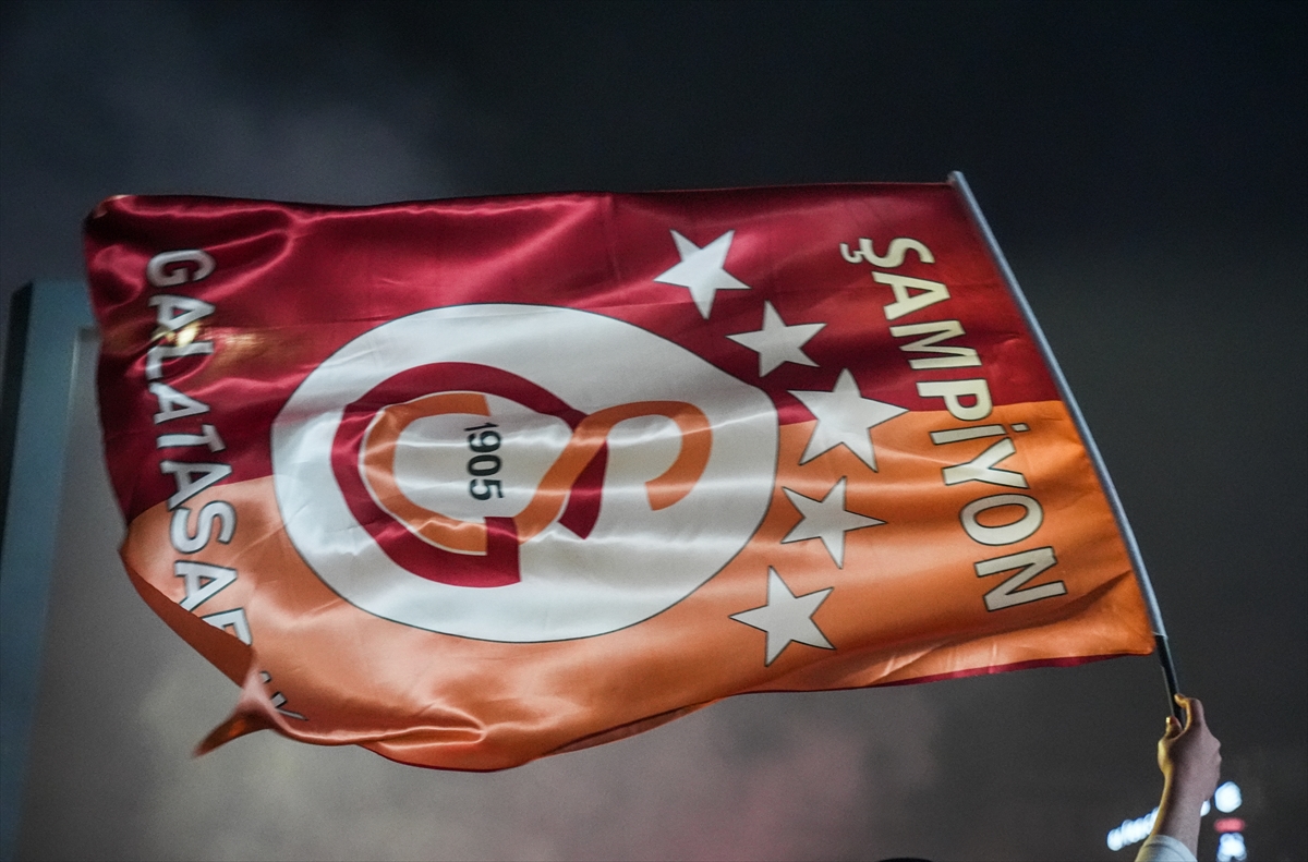 Galatasaray, Süper Lig'de şampiyonluğa ulaştı