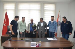 MUŞ (AA) – Muş'un Bulanık ilçesinde polis memurlarının gece devriyesi