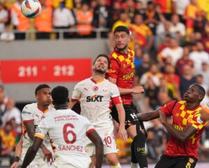 - Göztepe: 0 - Galatasaray: 0 (İlk yarı)