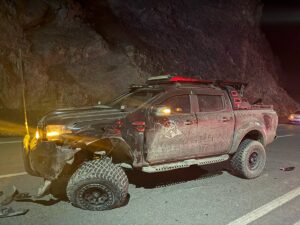 HAKKARİ (AA) – Hakkari'de iki pikabın çarpıştığı kazada 8 kişi