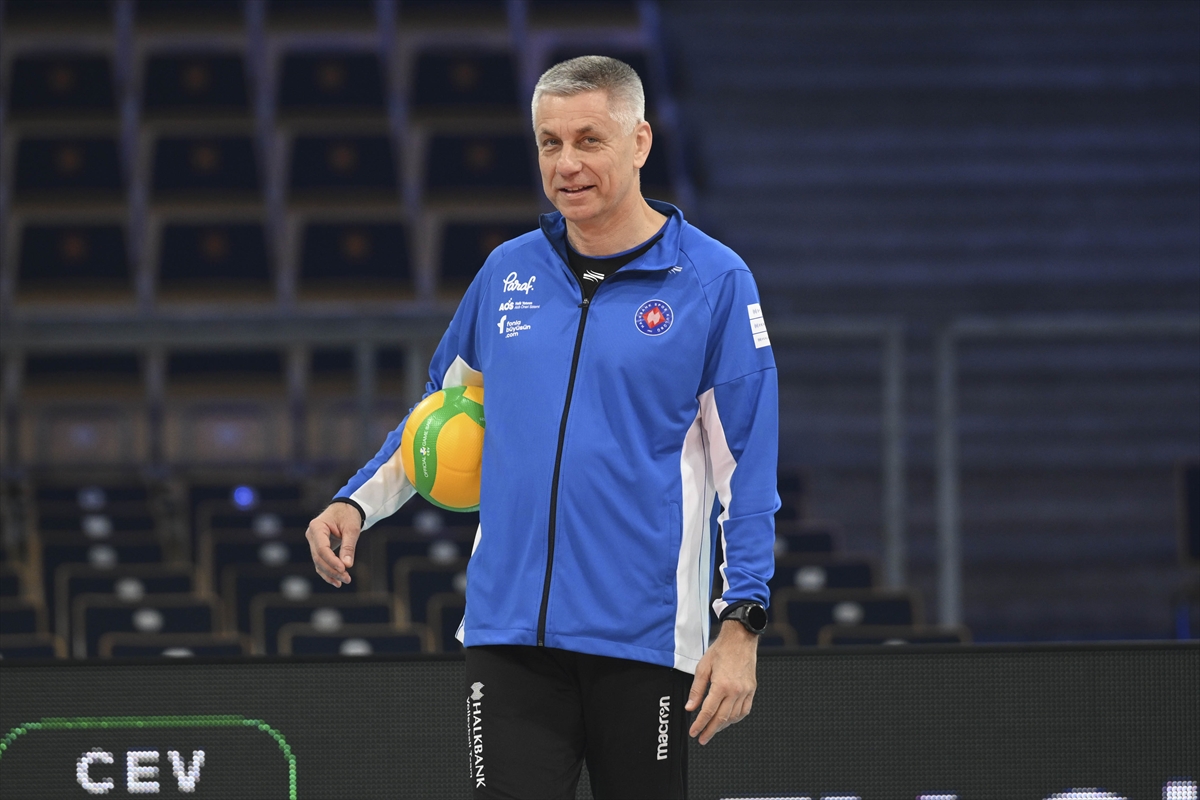 Halkbank Erkek Voleybol Takımı, CEV Şampiyonlar Ligi'nde 3'üncülük maçına odaklandı