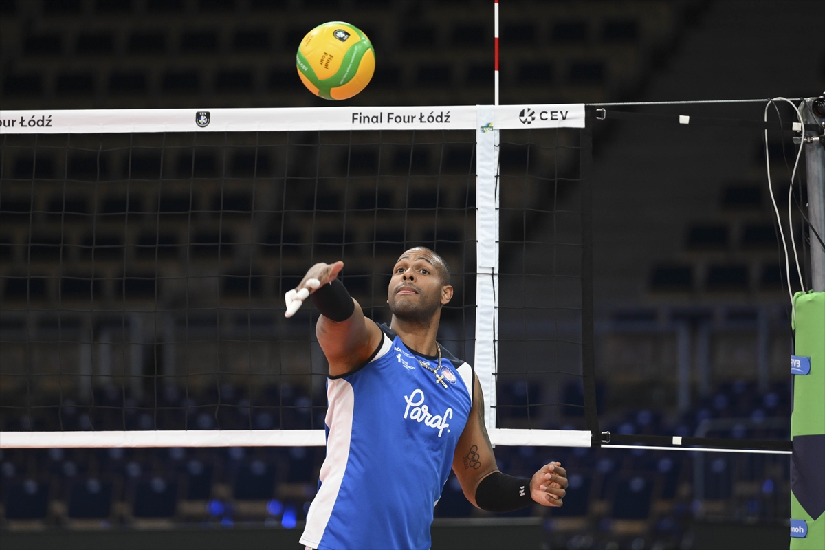 Halkbank Voleybol Takımı, Sir Sicoma Monini Perugia maçının hazırlıklarına devam etti