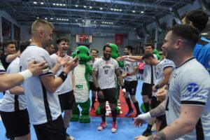 Hentbol: HDI Sigorta Erkekler Türkiye Kupası finali Salon: Celal Atik Hakemler: İbrahim Özdeniz, Kürşad Erdoğan, Beykoz Belediyespor: