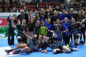 Hentbol: HDI Sigorta Kadınlar Türkiye Kupası finali Salon: Celal Atik Hakemler: Pınar Ünlü Hatipoğlu, Mehtap Şimşek Ortahisar