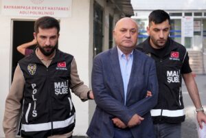 İSTANBUL (AA) – İstanbul Büyükşehir Belediyesine (İBB) yönelik yolsuzluk soruşturmasında,