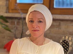 KONYA (AA) – HİLAL UŞTUK – 1992'de İslamiyet'i seçen ve