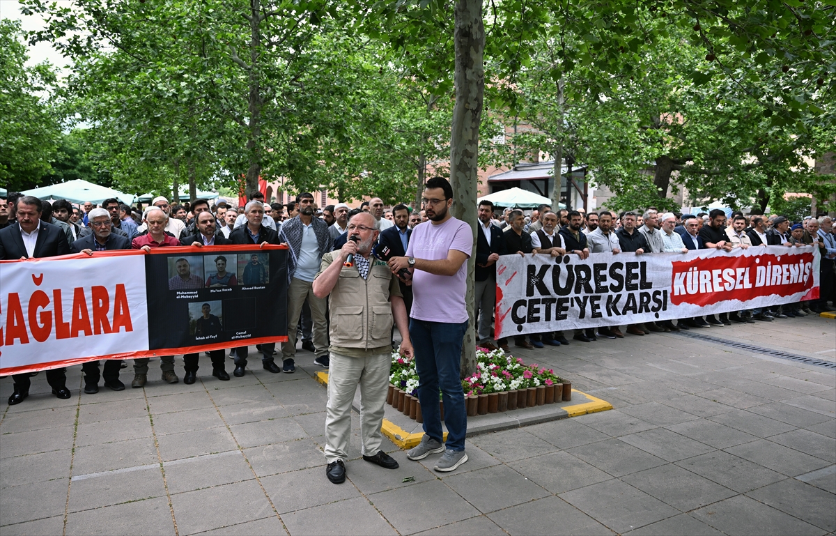 İsrail saldırılarında hayatını kaybeden İHH görevlileri için Ankara'da gıyabi cenaze namazı kılındı