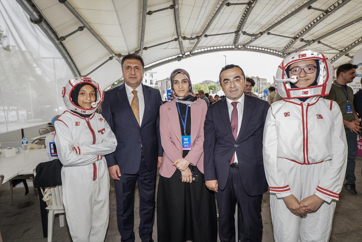 İstanbul Bilim ve Uzay Festivali bilimseverleri bir araya getirdi
