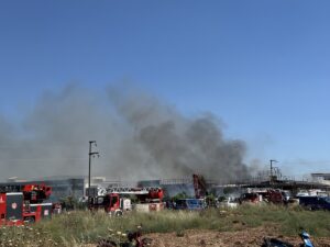 İZMİR (AA) – İzmir'in Torbalı ilçesinde sandalye fabrikasında çıkan yangına