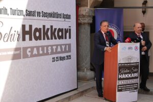 HAKKARİ (AA) – Uluslararası Üniversiteler Konseyi Başkanlığınca düzenlenen "Kadim Şehir