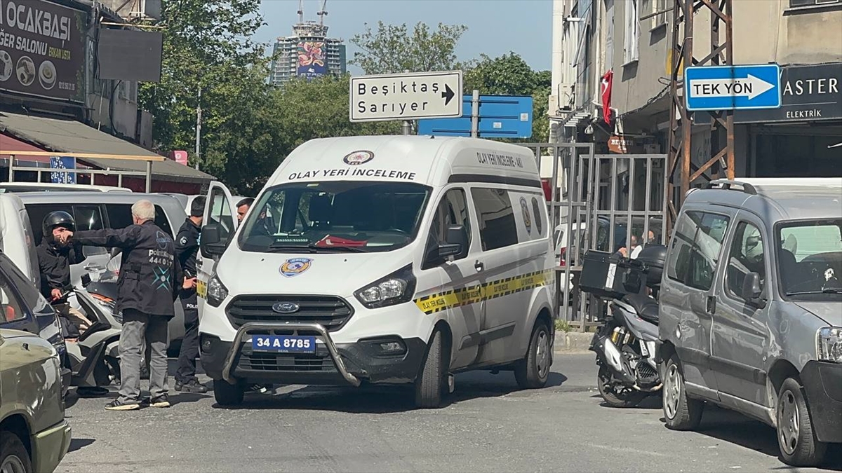 GÜNCELLEME – Kağıthane'de tamirhanede çıkan yangında 1 kişi öldü, 1 kişi yaralandı