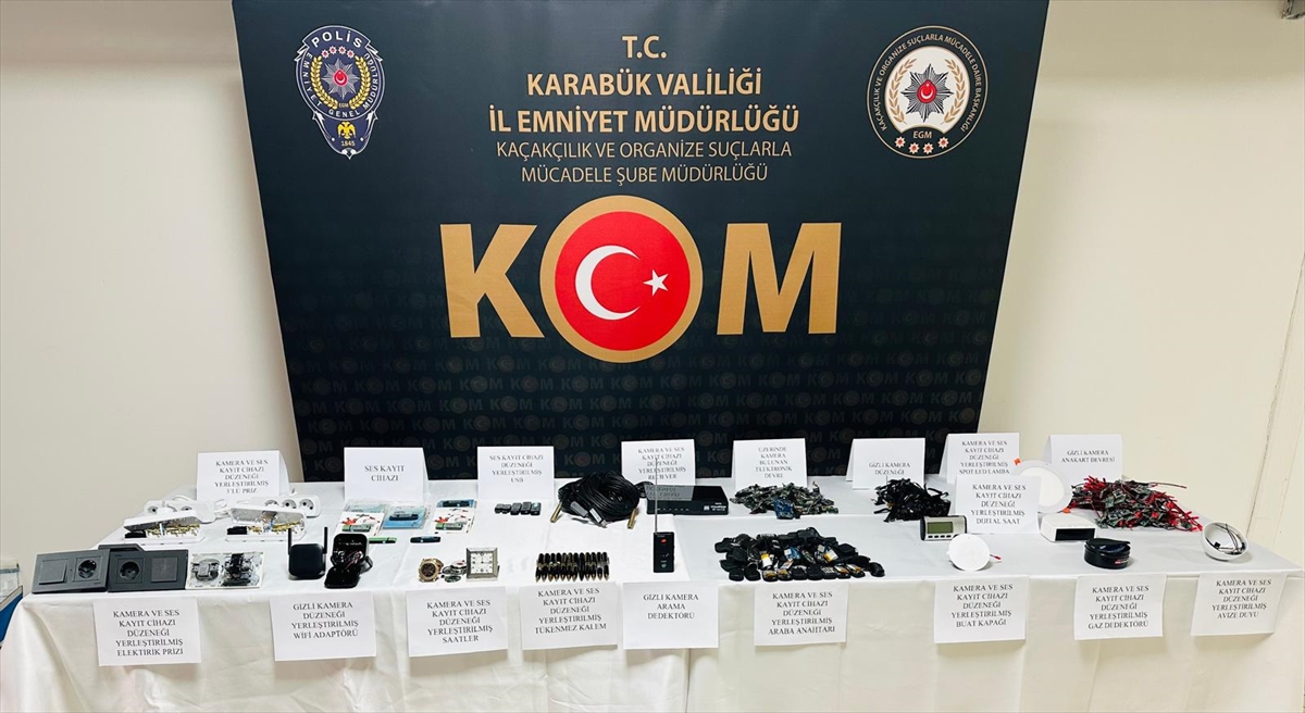 Karabük'te internetten sattığı yasa dışı “casus kameralara” erişim sağlayan zanlı tutuklandı