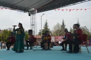 KARAMAN (AA) – Karaman'da, 748. Türk Dil Bayramı ve Yunus